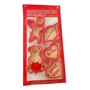 Valentine's Day Cookie Cutters Cupid Hearts Lips Teddy Amscan Red Plastic Sealed